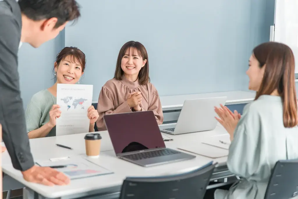 2025年 海外における「ブロックチェーン×ユースケース(事例)」に関する網羅的な調査(公開事例:81社×300枚付き) 画像 2