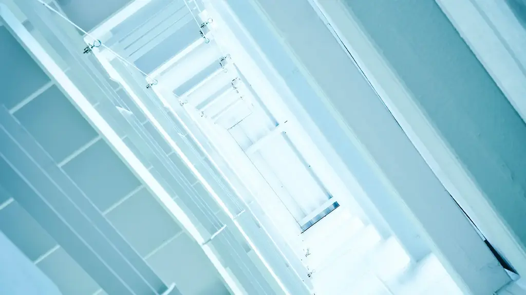 築30年の空きビルを塗装技術で蘇らせたシェア型ホテル「HOTEL URO」2025年8月1日開業 画像 7