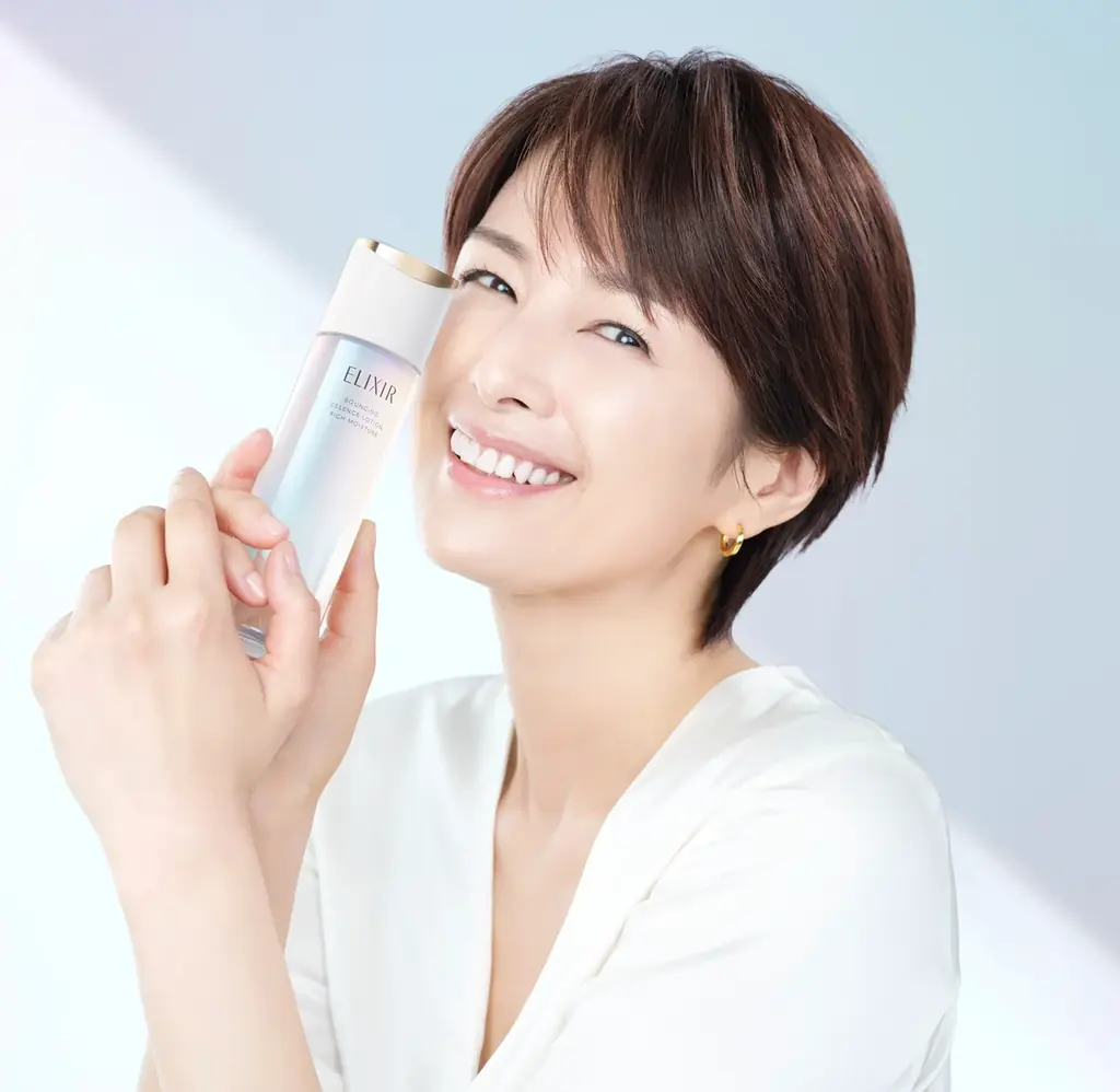 スキンケア市場18年連続売上 No.1※1 のエイジングケア※2 ブランド「エリクシール」は新ミューズに吉瀬美智子さんを迎え、新たな次元へ！ 画像 2