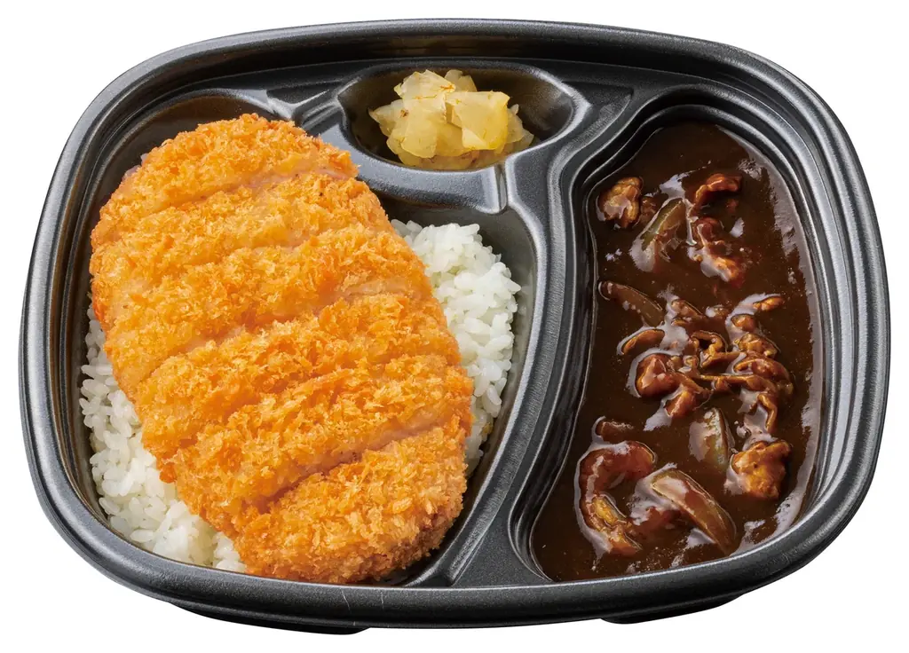 人気グローバルボーイズグループ「JO1」が「ほっともっと」の8月新商品を食リポ!JO1『夏のよくばり牛カレー』食リポ動画 画像 5