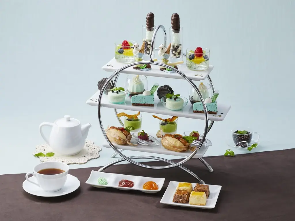 【ロイヤルパークホテル】清涼感あふれる爽やかな「チョコミントアフタヌーンティー」が9月限定で登場。 画像 1