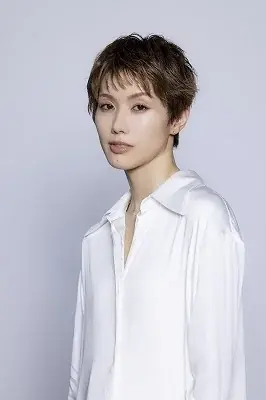2025年8月30日開催 彩風咲奈の新たな挑戦語るオンラインイベント