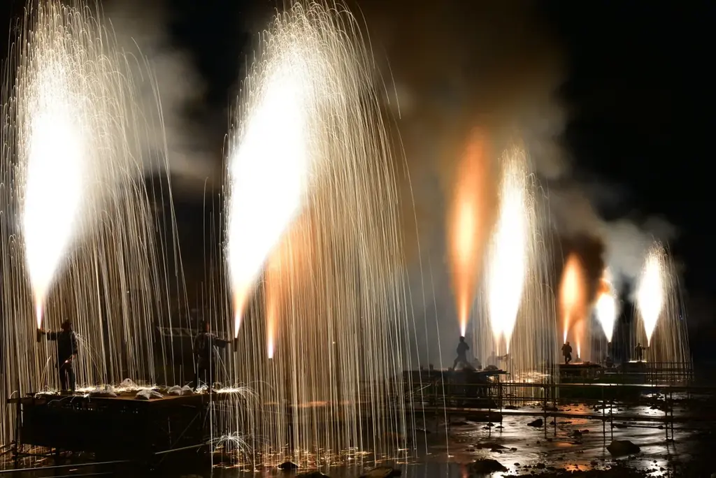 飛騨高山手筒花火