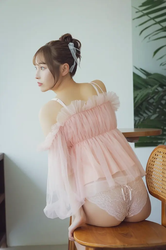 元NGT48川越紗彩が1st 写真集『なんとかなるなる』を誕生日の2025年10月14日(火)に発売! 画像 3