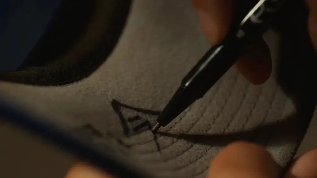 「その汗は、君が思うより強い。」ポカリスエットが野球帽の“帽子の裏側”に込められた汗の力を描く 夏の学生野球シーズンに合わせ、WEBムービー・新聞広告・屋外広告などを公開 画像 3