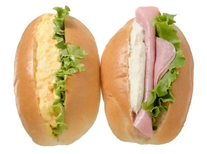 定番の美味しさをお手軽に！「ミニロール たまごサラダ＆ハムチーズ」が持ち運びしやすいボックスタイプで8月5日（火）から新登場！ 画像 2