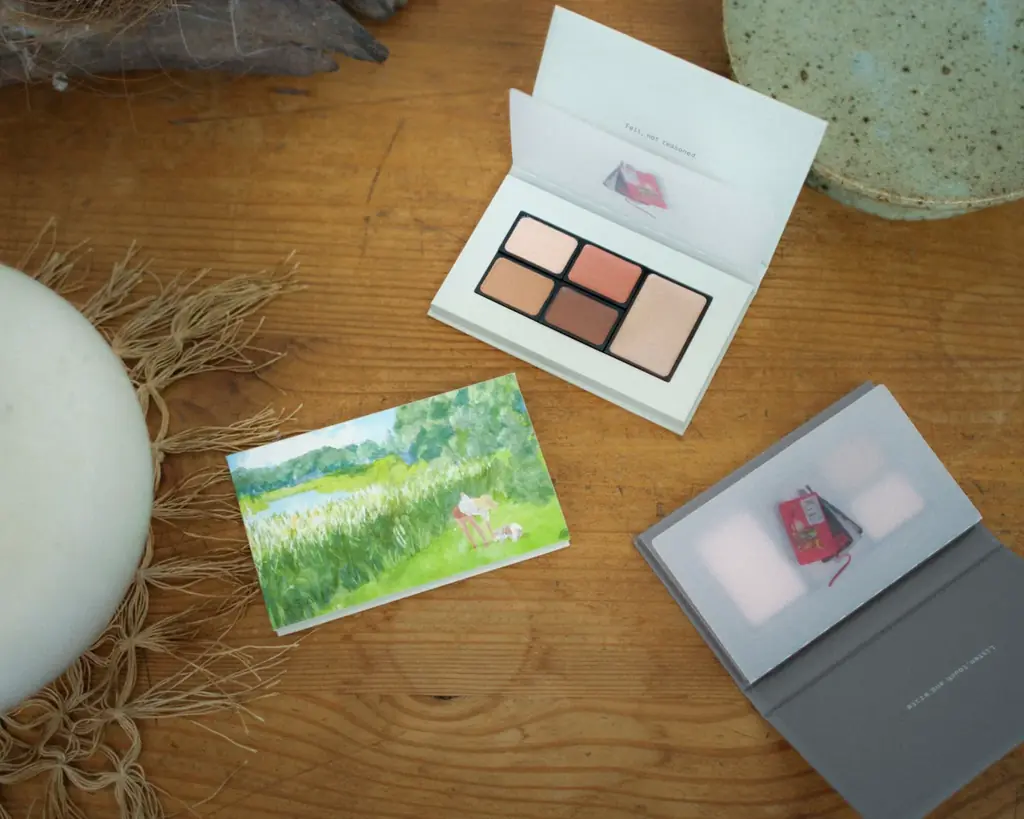 OSAJI（オサジ）より、2025 HOLIDAY MAKEUP COLLECTIONが2025年10月22日（水）より数量限定発売。 画像 3