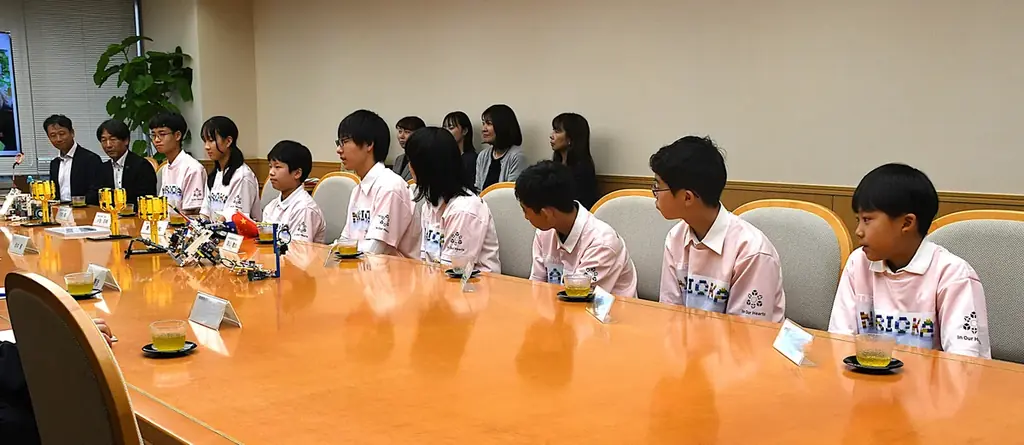 【東京都板橋区】世界1位を獲得したTEAM NARIOKAメンバーが区長を表敬訪問! 画像 5