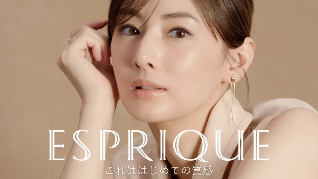 北川景子さん出演！『エスプリーク』 新 WEBCM「メルティセラム グロウパウダー」篇　2025年8月7日（木）より公開 画像 4