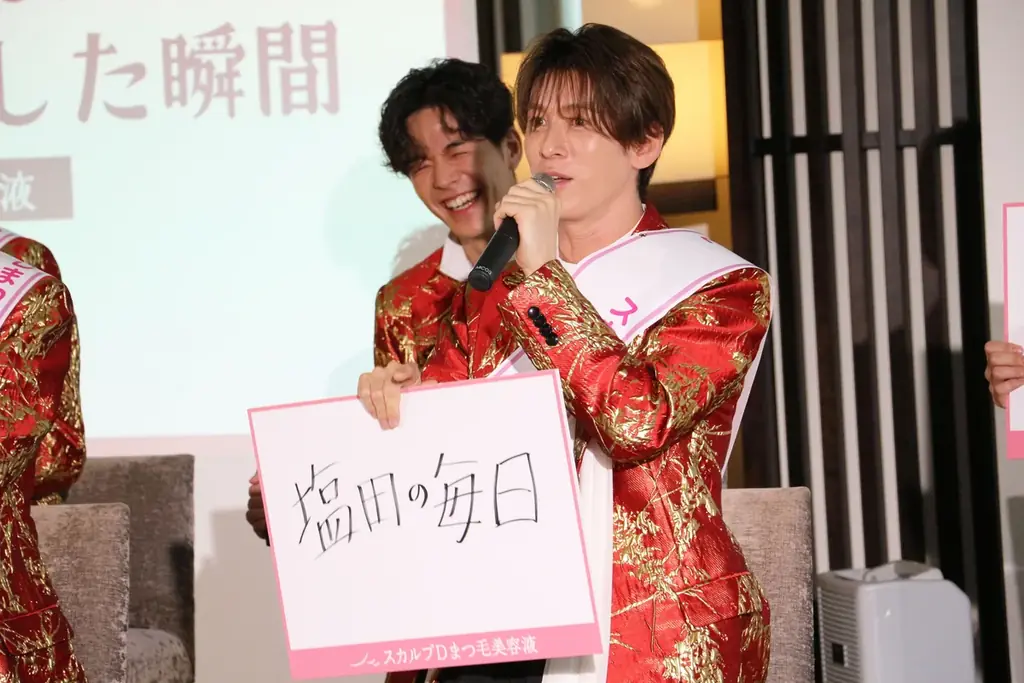 秋元康氏プロデュースの人気昭和歌謡グループ「SHOW-WA」が初のアンバサダー就任式！スカルプDまつ毛美容液「8月8日“ぱちぱちまつ毛の日”」制定記念　1日アンバサダー就任イベントレポート 画像 6