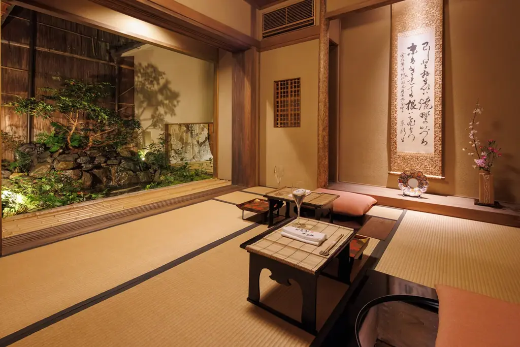 旅先でも安心！京都三条 箔よりグルテンフリーのすき焼き会席の販売を開始 画像 6