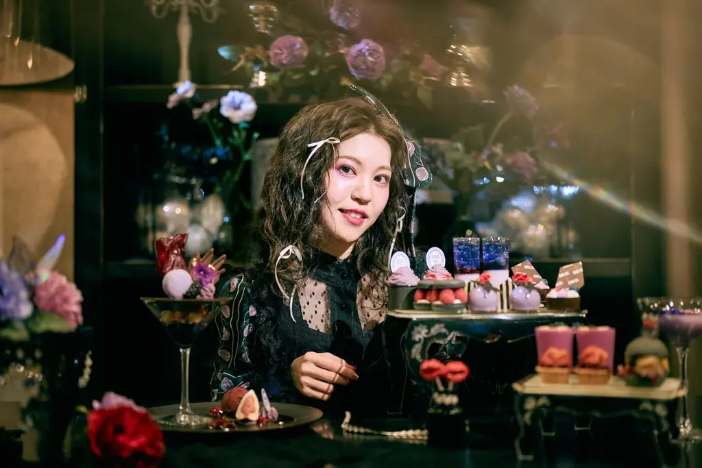 ANNA SUI × ザ ストリングス 表参道 初のコラボレーション『ファンタジー&ローズ アフタヌーンティー with ANNA SUI』 期間限定開催 画像 2