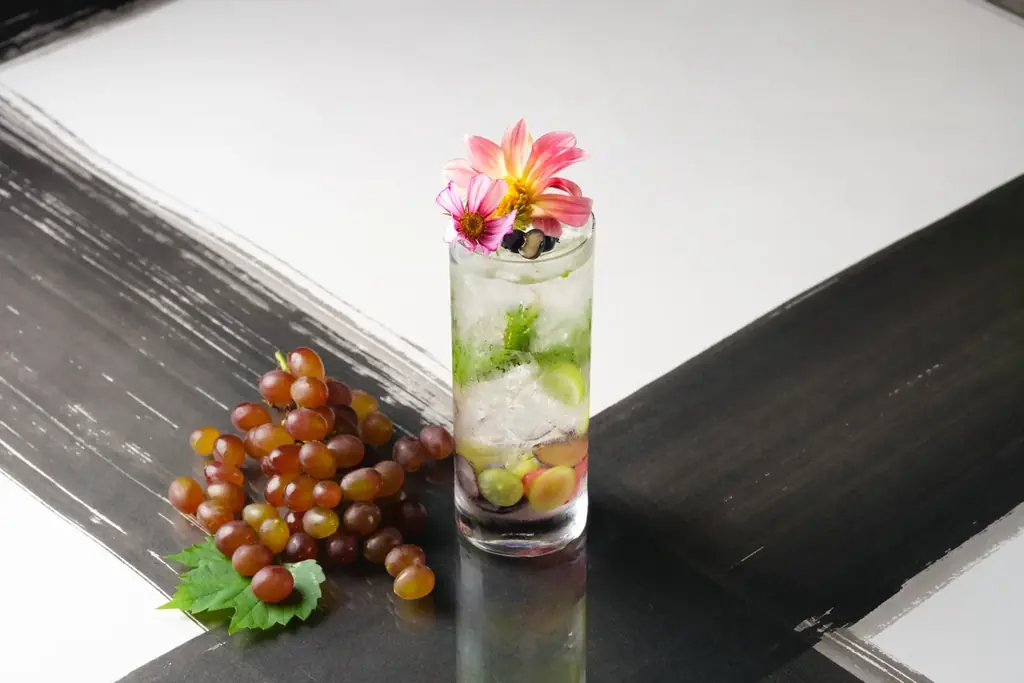 ハイアット セントリック 金沢 | シャインマスカットやルビーロマン、香り豊かな味覚が満載!「葡萄づくしのアフタヌーンティー」 画像 5