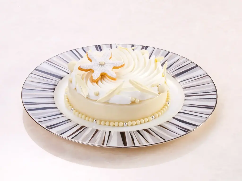 【ロイヤルパークホテル】クリスマスケーキ2025新作発表！コンテスト入賞作を今年も商品化。 画像 5