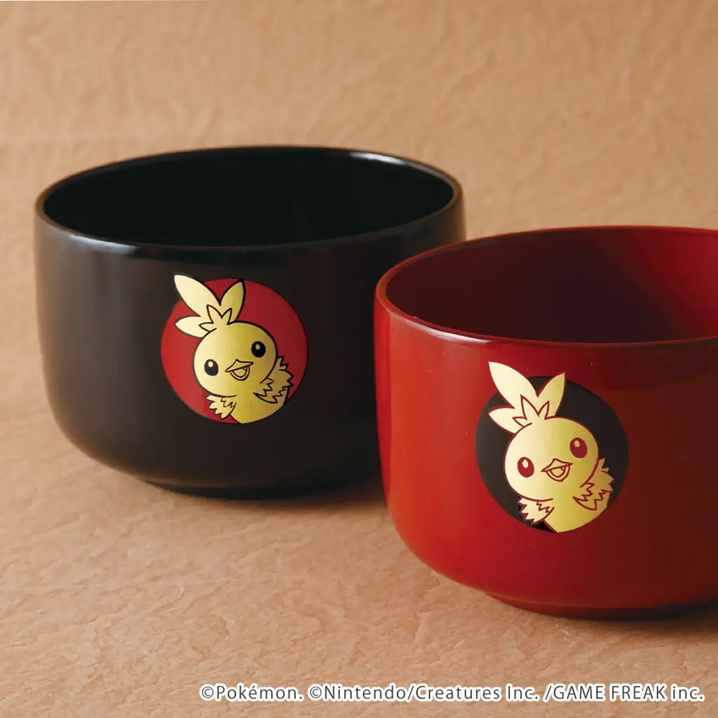職人が手仕事で一点ずつ製作する「ポケモン」の漆器椀企画から第2弾発表。アチャモの小椀とピカチュウの汁椀が登場します 1919年創業 漆器 山田平安堂より 画像 4