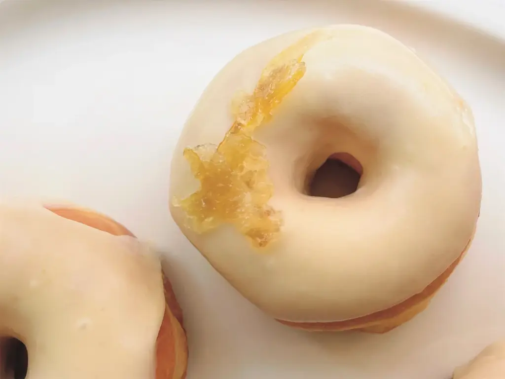 JR上野駅「エキュート上野」真夏に楽しむクリスマス?! カプセルトイの空ケースでオーナメントを作って、ツリーに飾ろう！「サマークリスマス」初開催!! 画像 10