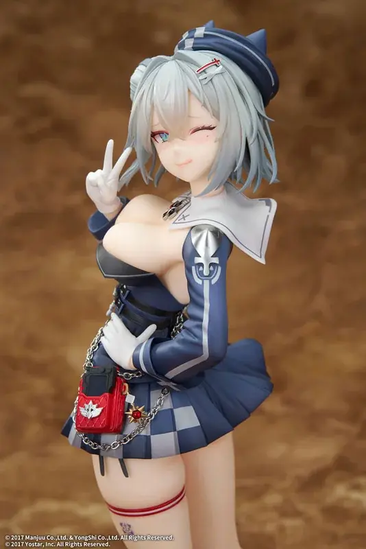 『アズールレーン』より、鉄血所属の軽空母「ヤーデ」がフィギュアで登場。あみあみ限定特典付きでご案内中。 画像 8