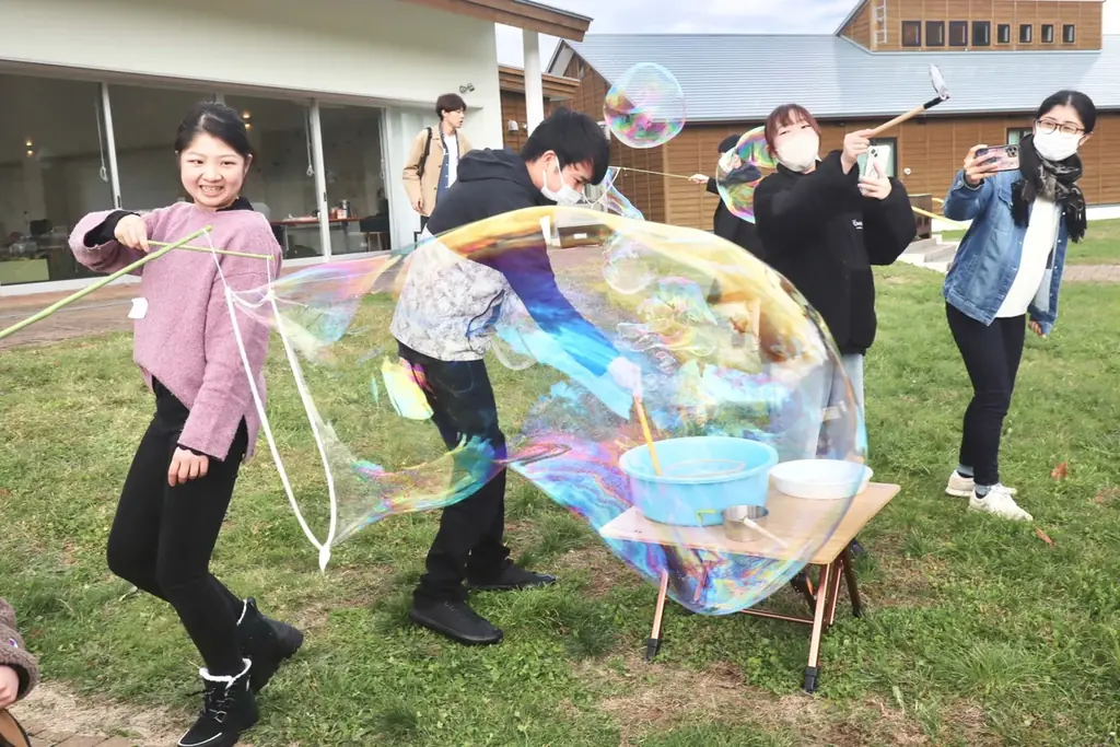 【好評の体験型フィールドワークを今秋も開催!】北海道そらぷちキッズキャンプで「難病の子どもの宝物をつくるキャンプ場で自分らしい働き方を考える3日間」 画像 3