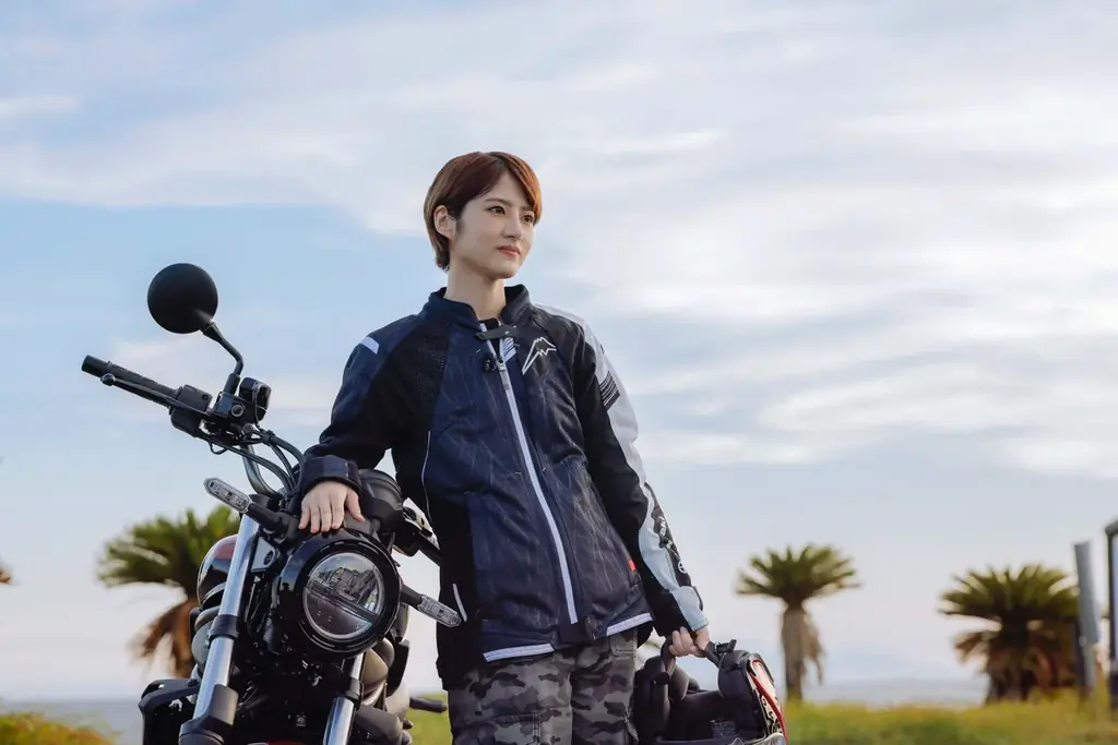 若月佑美が選んだカワサキELIMINATOR、8月7日に初ツーリング動画公開