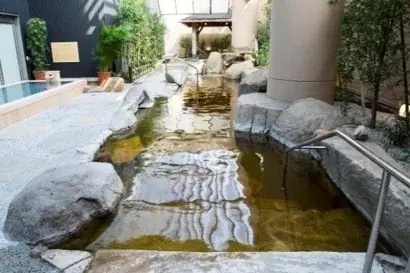 8月18日（月）から東京ドーム天然温泉 Spa LaQua（スパ ラクーア）で、初めてご利用の方にもおすすめの入館割引やお得な入館プランを提供『スパ ラクーア 超お得キャンペーン』開催 画像 1