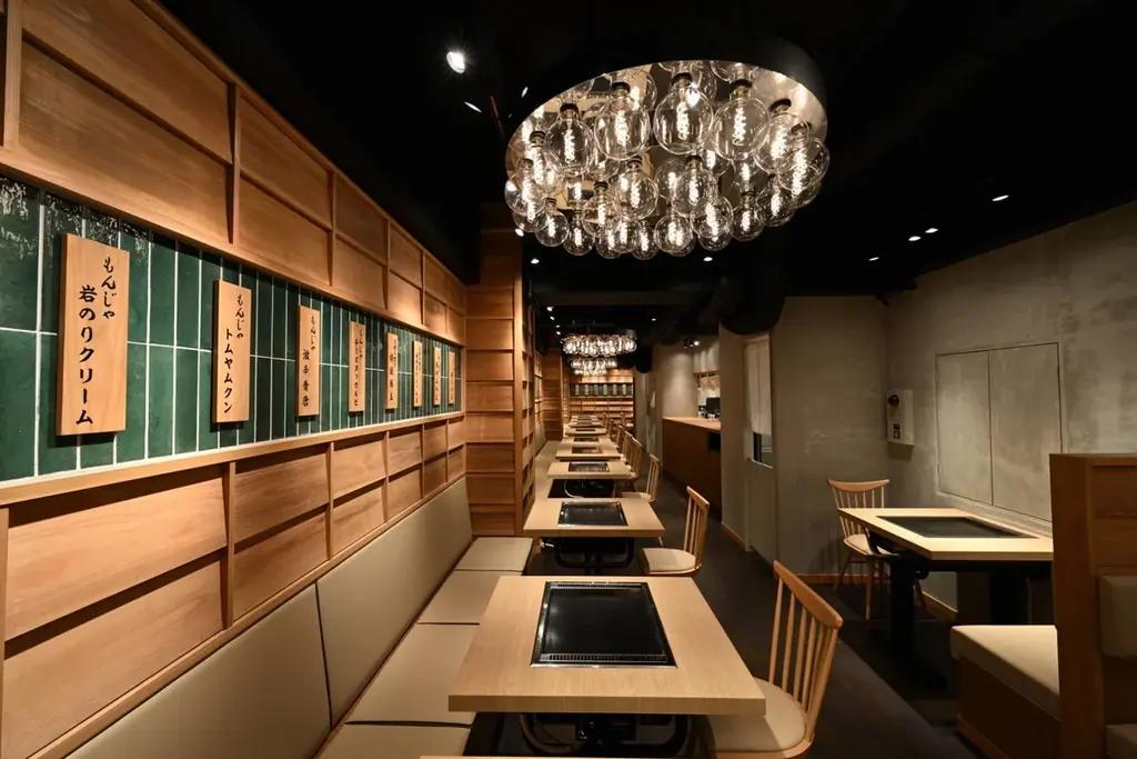 【都内初出店・8店舗目】「東京もんじゃ・鉄板焼酒場 どてっぱん」門前仲町駅徒歩2分に2025年8月8日(金)グランドオープン! 画像 2