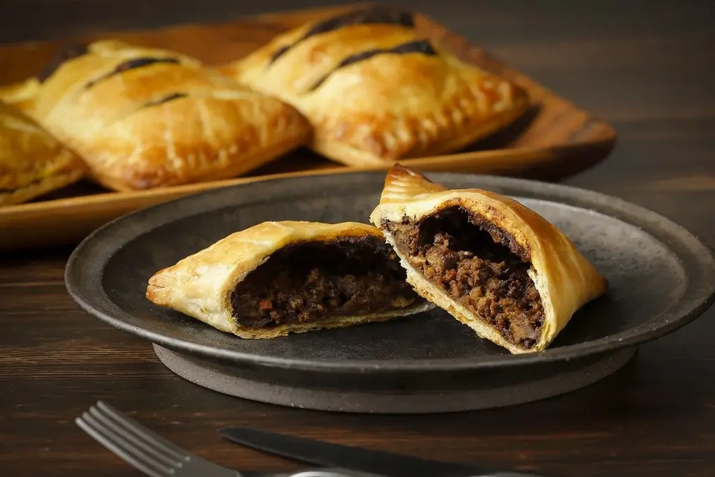 【万平ホテル】ブランジェ浅野屋と共同開発、ホテル伝統の味をパンに込めて　「万平ホテルオリジナルブレッド3種」を新発売 画像 5