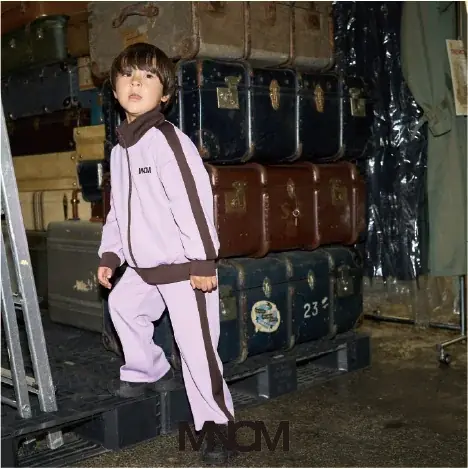 ナルミヤ・インターナショナルのEC限定ブランド「b・ROOM/ビールーム」より、大人びた飽きのこないデザインを楽しめる〈 MNCM（モノクローム）by b・ROOM〉が8月8日(金)発売スタート！ 画像 10