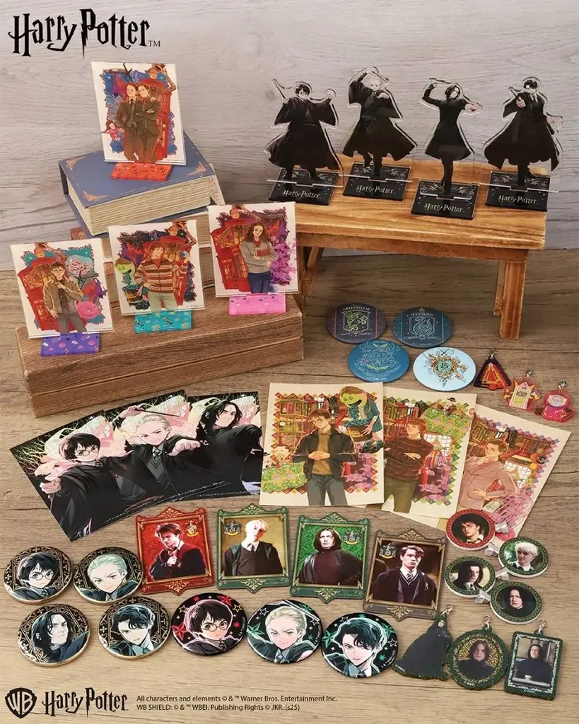 「アニメイト大阪・関西万博店」に、8月29日より『ハリー・ポッター』特設コーナーが登場！　アクリルスタンドや、ぱしゃこれなどの商品を販売‼ 画像 1