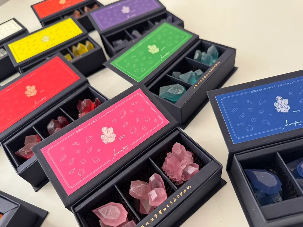 “推し色”で楽しむ宝石菓子。全10色展開の琥珀糖ボックスが登場！2025年8月8日(金)正午より発売開始 画像 15