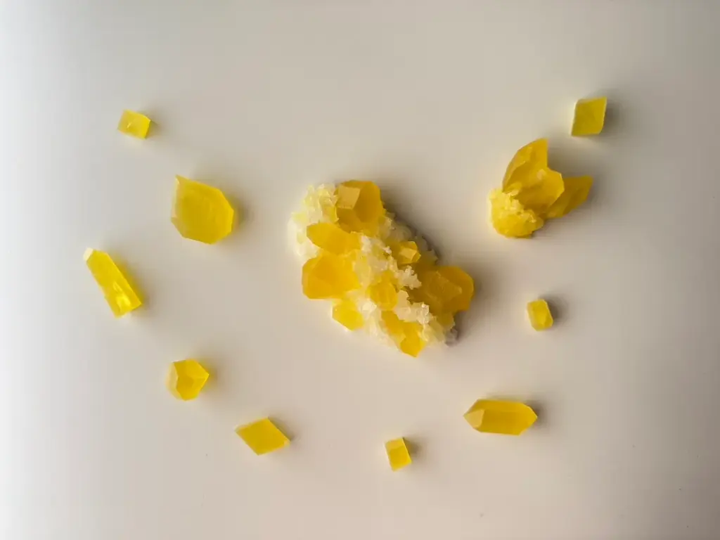 “推し色”で楽しむ宝石菓子。全10色展開の琥珀糖ボックスが登場!2025年8月8日(金)正午より発売開始 画像 4