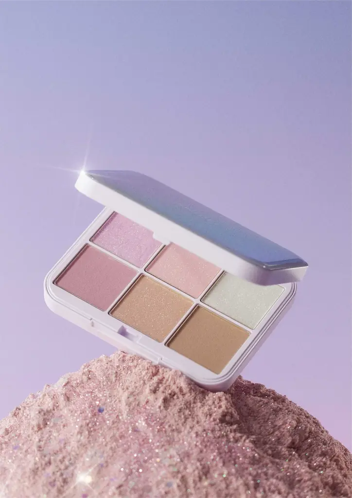 ＜SNIDEL BEAUTY＞Moon Magicコレクションが2年ぶりに復活！大人気のアイデザイナーｎやユーフォリック グロウ ブラッシュなどから限定カラーが登場 画像 2