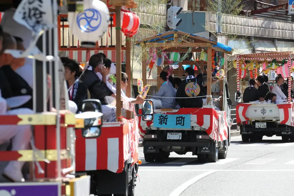 【横浜マリンFM】本牧の伝統行事「お馬流し」を今年も生中継。 画像 2