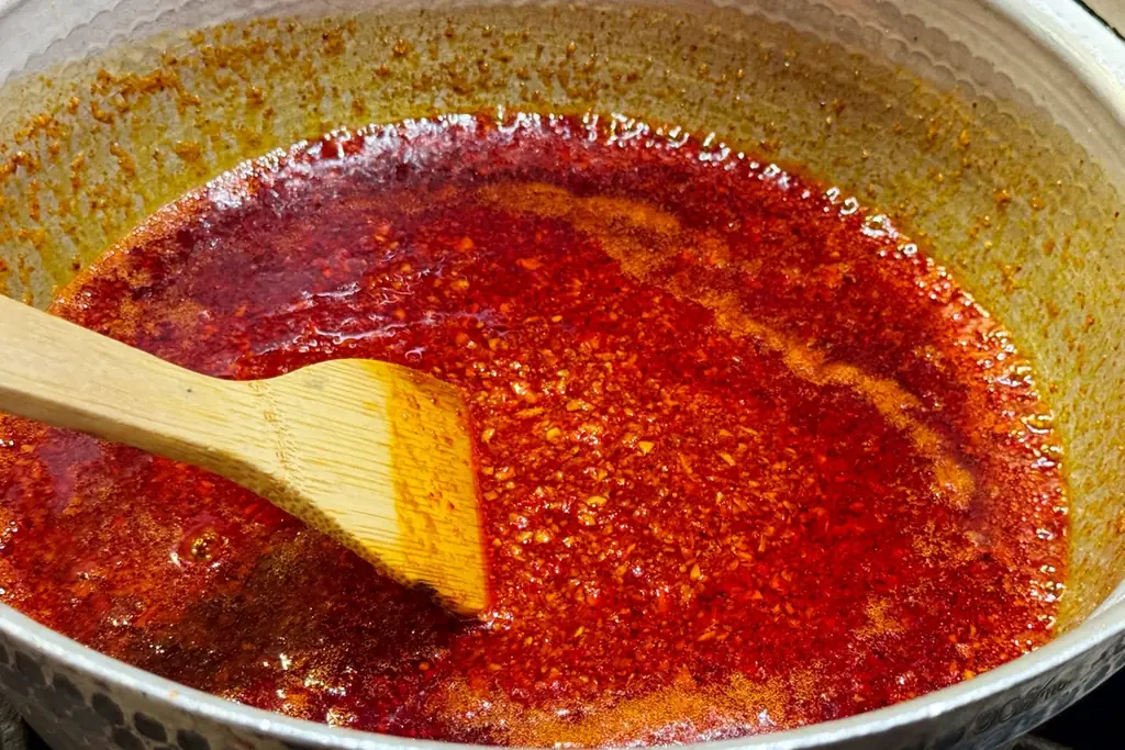 【スパゲッティーのパンチョ】酷暑を吹っ飛ばす辛味スタミナ!期間限定メニュー「スタミナ辛たまスパ」を8/16(土)に発売 画像 4