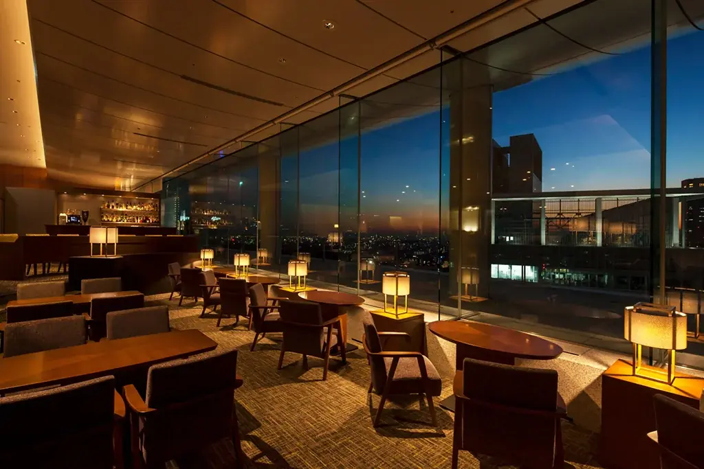 かぼちゃモンブランやヨーグルトムースのアイボール、求肥クレープのおばけなど心がワクワクするハロウィンならではのスイーツ6種がワンプレートに大集合！「ハロウィンプレート」 画像 4