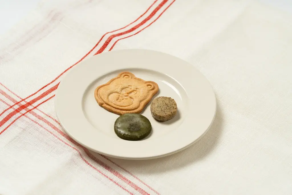 【週末限定・数量限定】英国「Brew Tea Co.」の茶葉香る『Brew Tea COOKIE BOX』｜ギフトにもぴったりのクッキー缶を新発売 画像 3