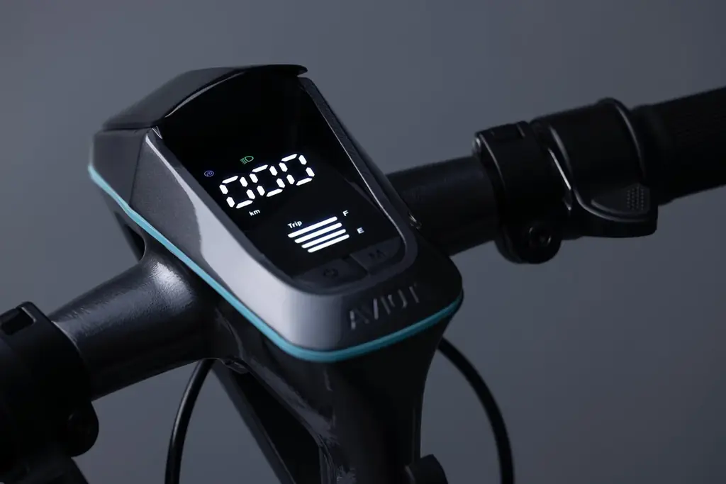 【AVIOT】AVIOT×河森正治による次世代の電動キックボード『AVIOT Ridepiece KB-S350』が本日8月14日(木)より一般販売開始！ 画像 8