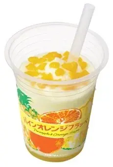 夏に飲みたいフレーバー上位のフラッペが新登場!「パインオレンジフラッペ」8月19日(火)発売~毎週金曜日フラッペ100円引きセールも開催中!~ 画像 2