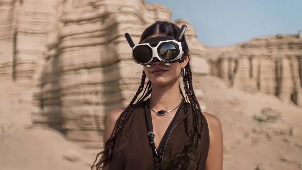 Antigravity、世界初の8K対応360度全景ドローン「A1」を発表 画像 5