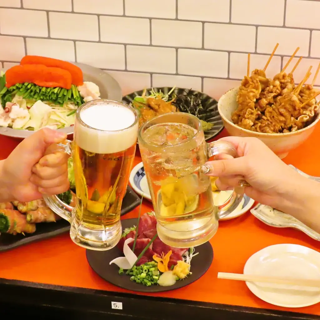 【8月18日グランドオープン】個室完備の博多酒場「あいらしか 大和店」— 生ビール何杯飲んでも0円キャンペーン実施! 画像 2