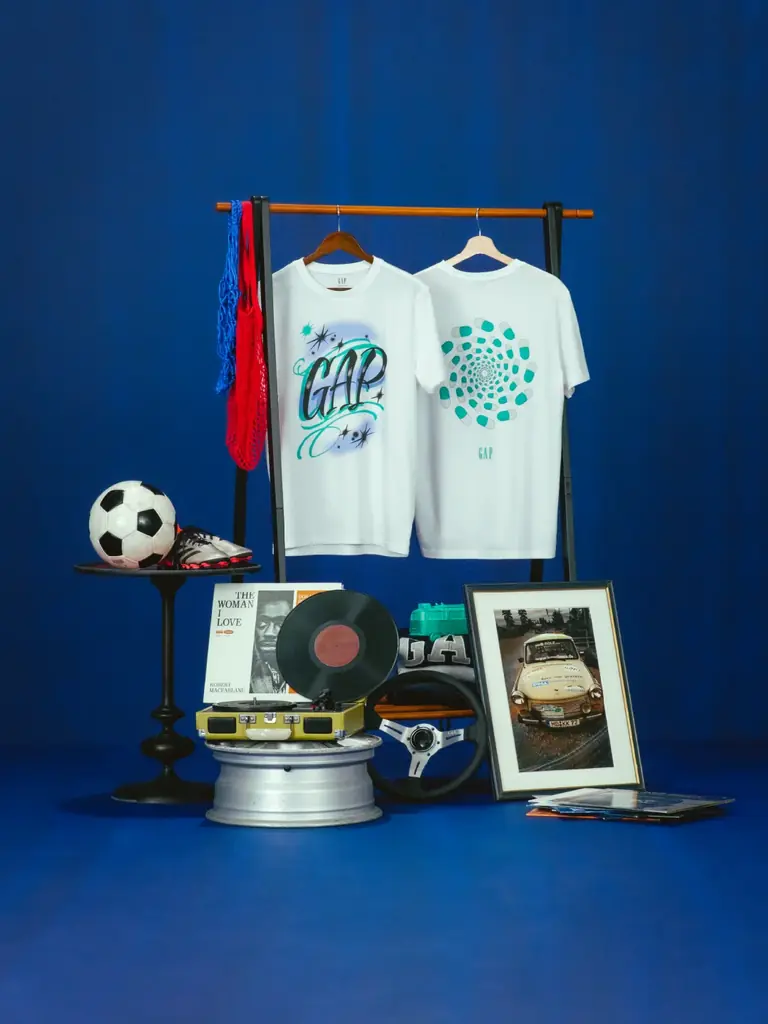 Gap、国内アーティスト10名とコラボレーション!“Gap Japan 30th Anniversary – Back 2 Back T-shirts”を8月26日(火)に発売 画像 6