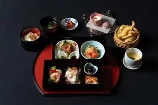 【ノボテル沖縄那覇】糀でととのう夏のご褒美時間。カラダよろこぶ発酵調味料づくりと糀を使った特別ランチのコラボイベント。 画像 2
