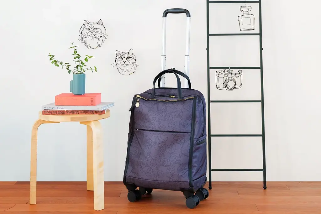 【HAyU×ace.】ワイヤーアート作家・小川学氏が作り上げた個性あふれる猫をモチーフにしたバッグシリーズ 画像 12