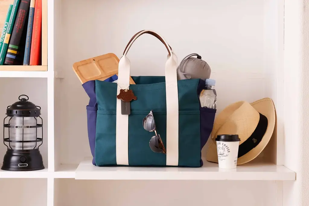 【HAyU×ace.】ワイヤーアート作家・小川学氏が作り上げた個性あふれる猫をモチーフにしたバッグシリーズ 画像 13