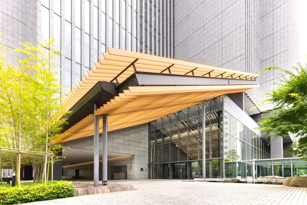 【開業15周年記念】ザ・キャピトルホテル 東急が贈る限定ウイスキーとクッキー缶が登場。感謝の気持ちを込めた、一夜限りのディナーイベントや宿泊プランなど多彩に展開 画像 7