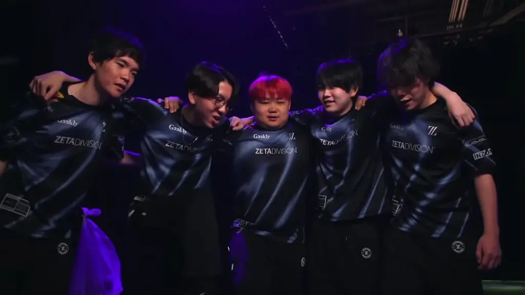 【即完売】WCS2025 ポケモン ベースボール ユニフォーム Lサイズ US 2025年最新】ポケモンwcs シャツの人気アイテム - メルカリ