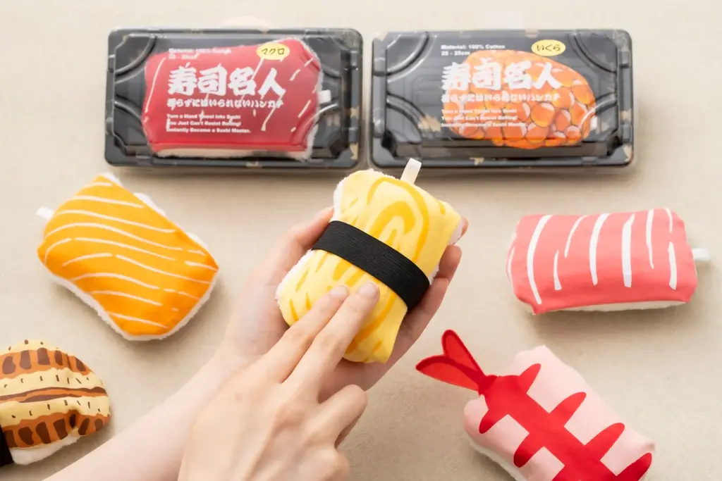 8月21日発売予定　寿司に変身する体験ハンカチ