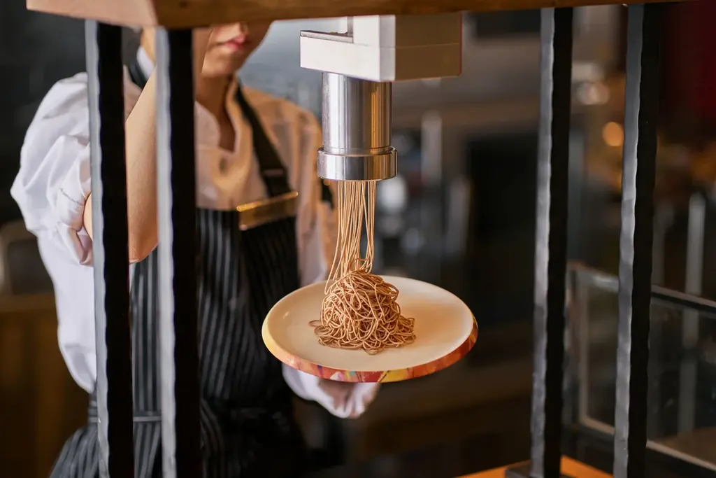 【ヒルトン横浜】実りの秋をスイーツで満喫！『スイーツビュッフェ～秋の味覚の収穫祭～』をAllday Dining Paradeにて開催 画像 3