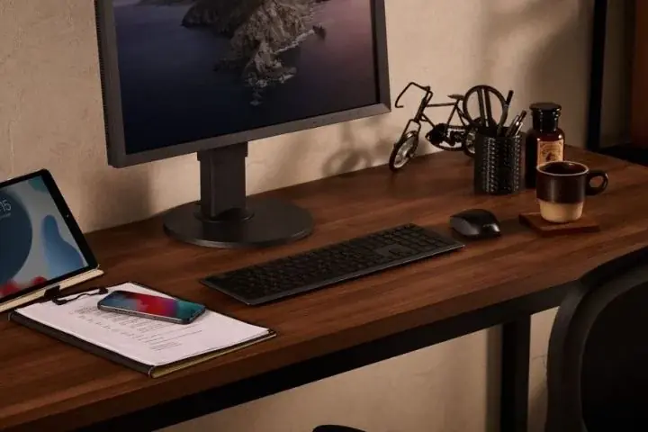 「V型構造」のパンタグラフで軽快で精密な打鍵感を実現！充電式＆マルチ接続/マルチOS対応の多機能薄型キーボード”Precisionist(プレシジョニスト)”を新発売 画像 4