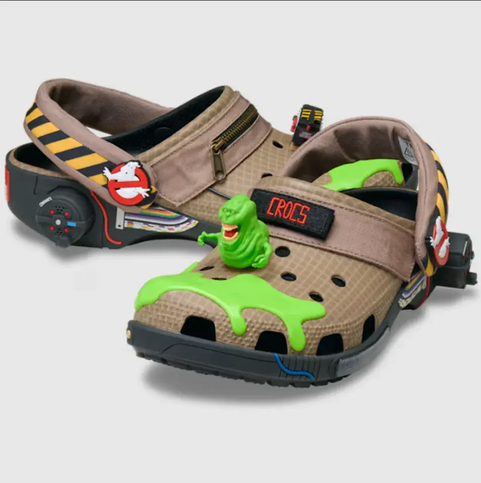 Crocs™、40年にわたり世界中で愛される名作「ゴーストバスターズ」と夢のコラボ！ 画像 2