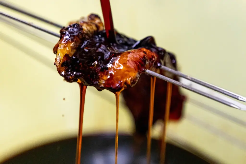 名古屋・伏見「知多家 本邸」に曜日限定メニュー登場。備長炭焼き × 石焼きごはんの贅沢「うなぎおこげまぶし」と「飛騨牛まぶし」販売開始 画像 6